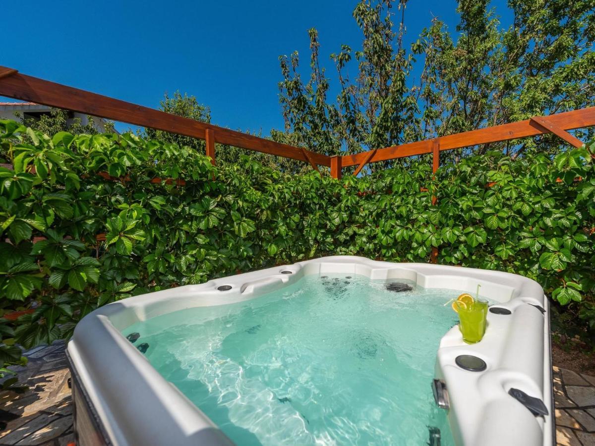 Holiday Home Milka By Interhome Pridraga Exterior foto